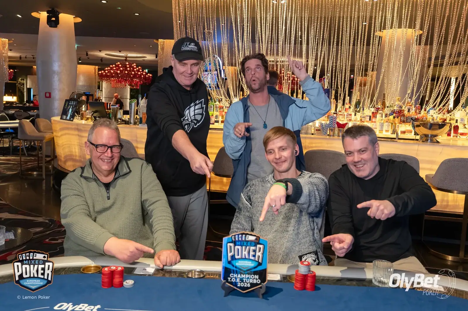 The T.O.E. Turbo final table, with Sampo Ryynänen seated second from right.